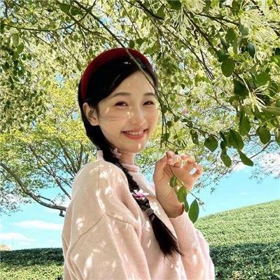 凉小姐的璀璨热恋海报